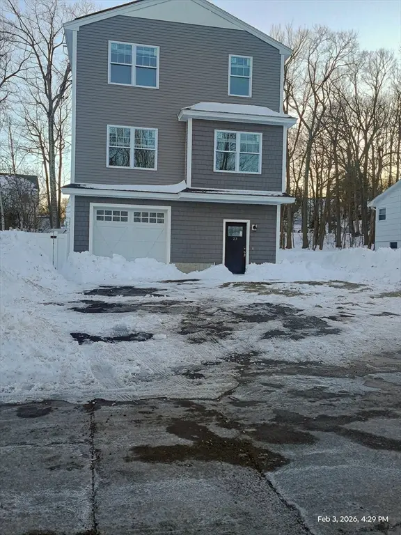 23 Leslie Rd, Worcester, MA 01605