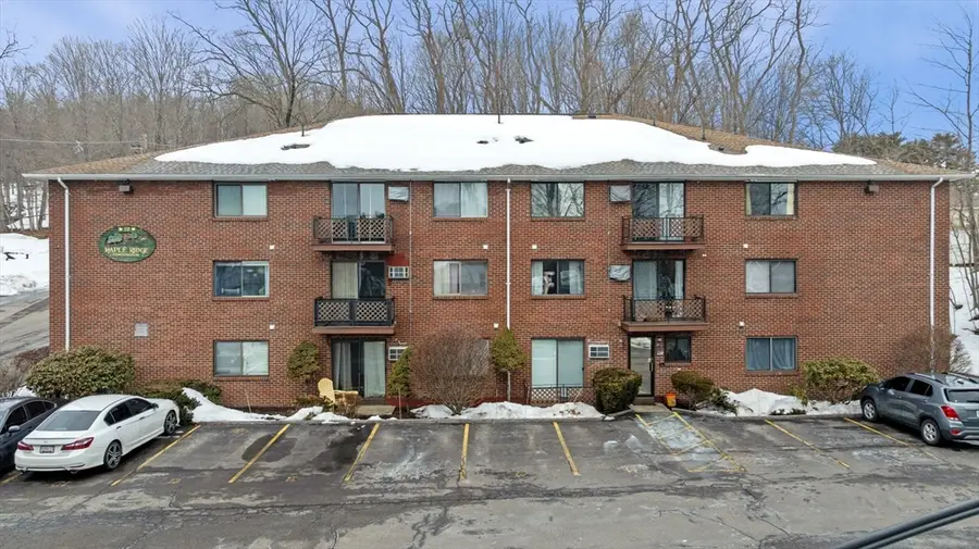 19 Maple St #21, Amesbury, MA 01913 - #2