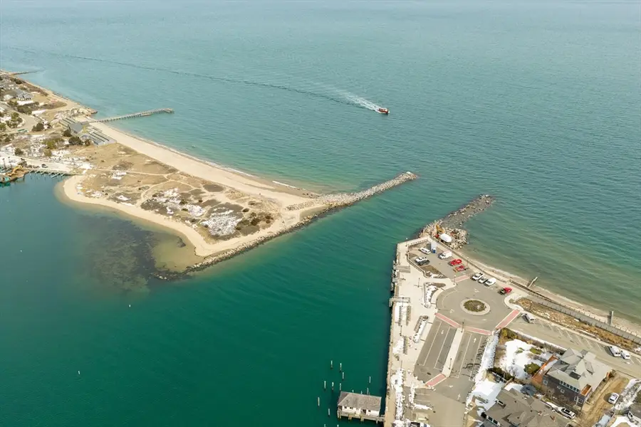 112 Dukes County, Oak Bluffs, MA 02557 - #3