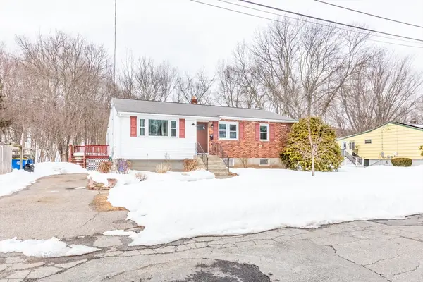 28 Mcdonnell Dr, Randolph, MA 02368