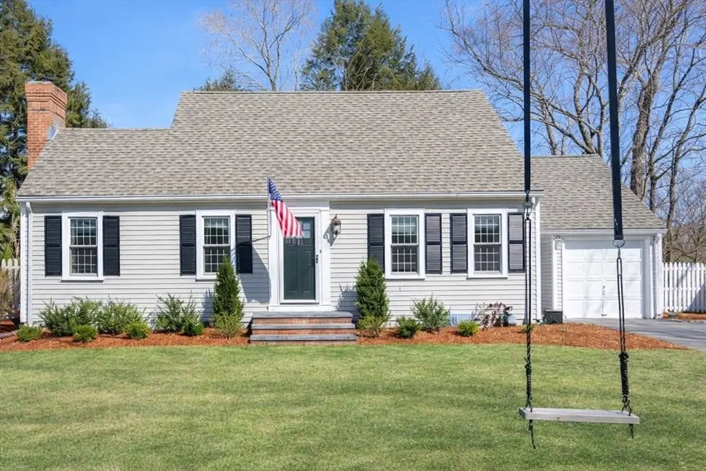 6 Boulder Brook Rd, Wellesley, MA 02481 - #1