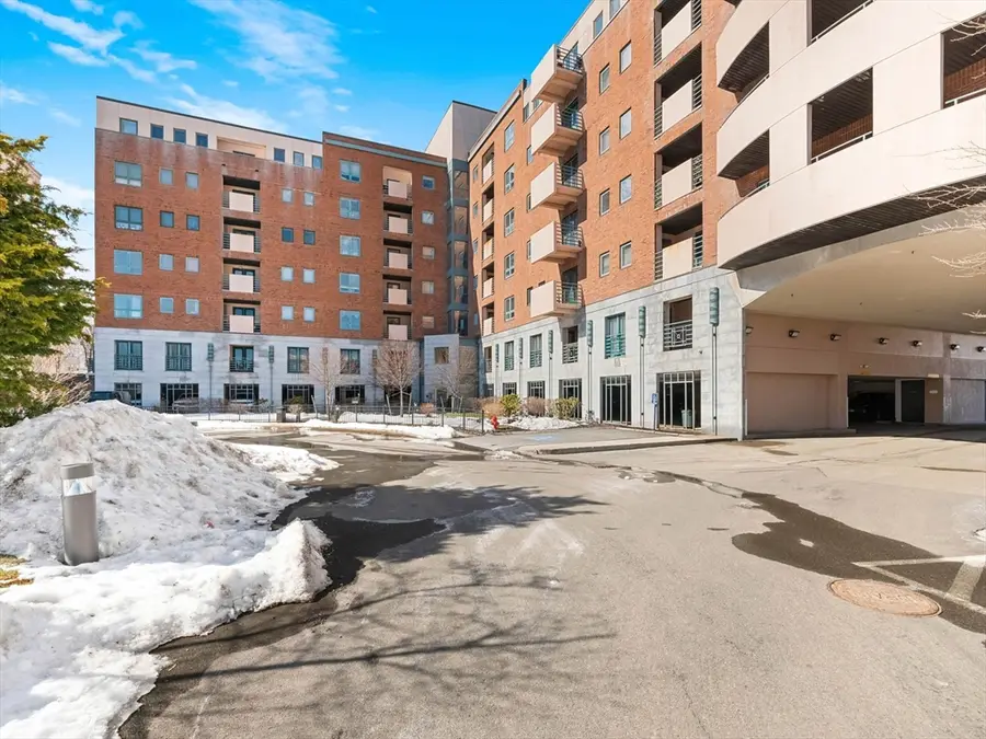 165 Cottage St #413, Chelsea, MA 02150 - #3