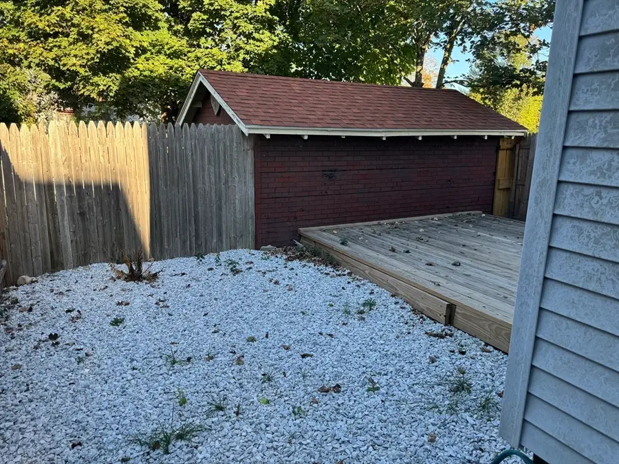 4 Walnut St, Taunton, MA 02780 - #2