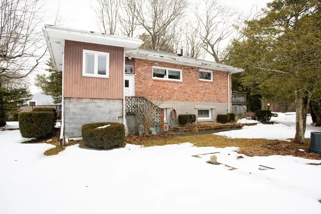 179 Robert St, Westport, MA 02790 - #1