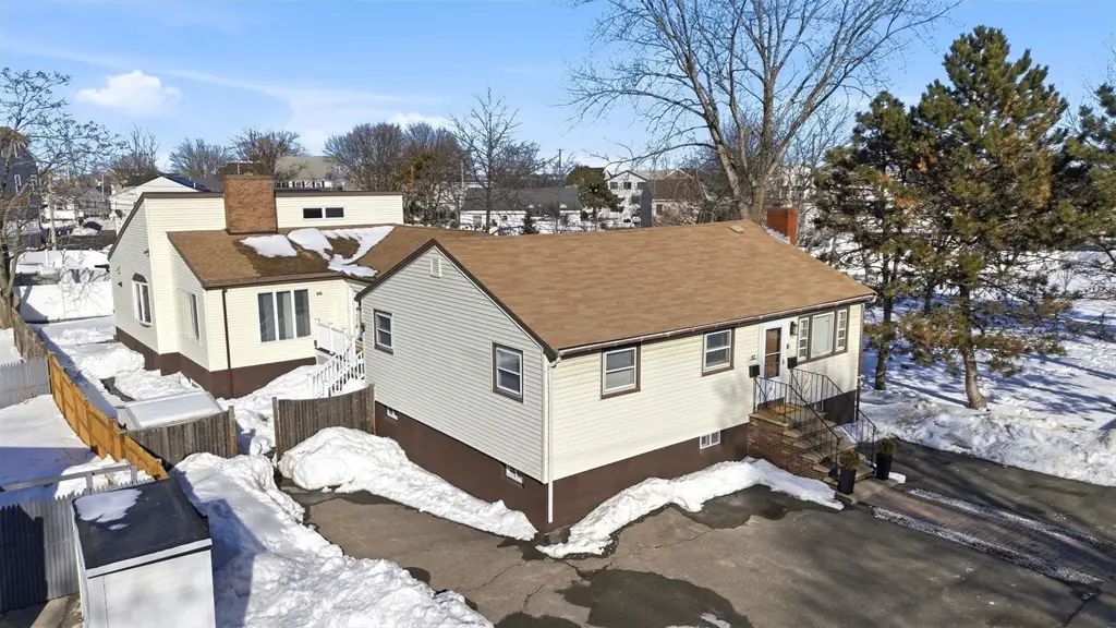 42 Leverett Ave, Revere, MA 02151 - #1