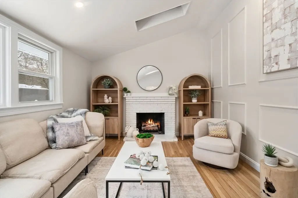 11 Wilshire Dr, Sharon, MA 02067 - #1