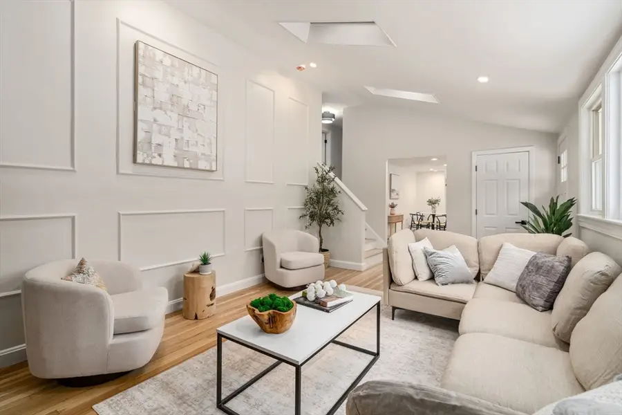 11 Wilshire Dr, Sharon, MA 02067 - #3