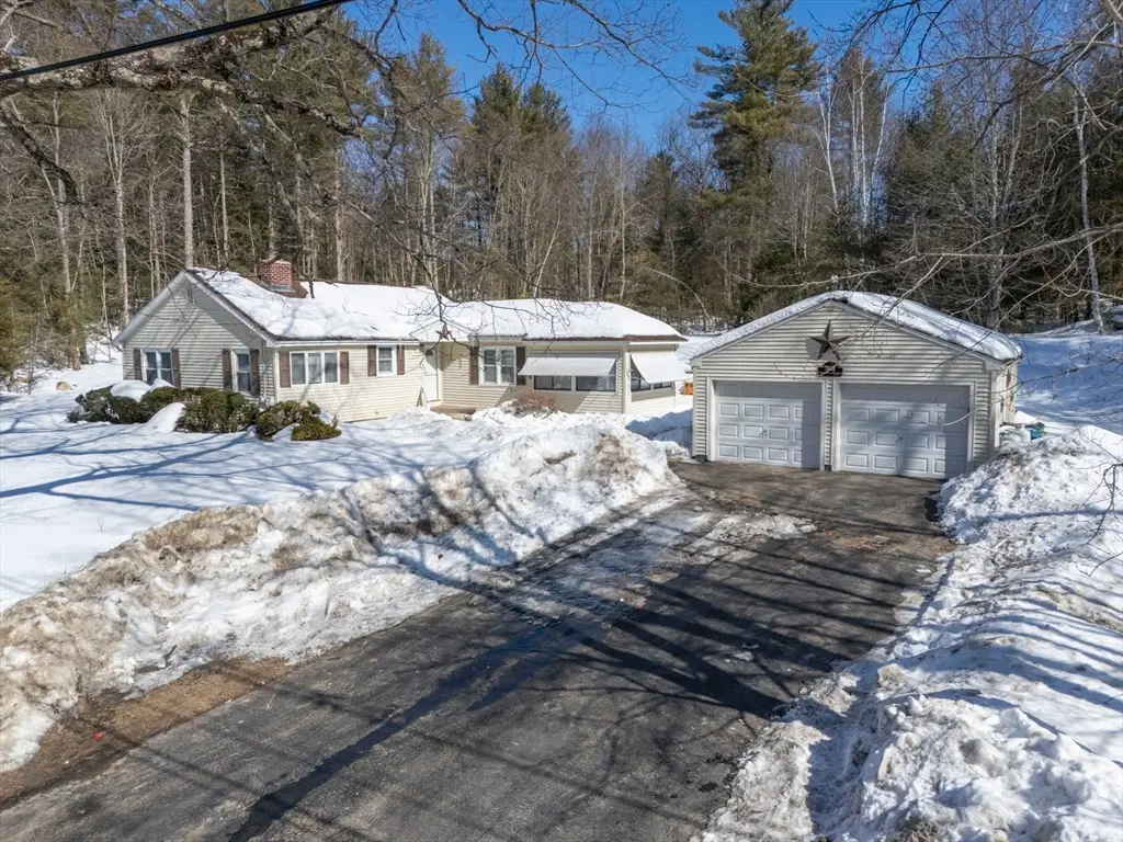 562 E County Rd, Rutland, MA 01543 - #1