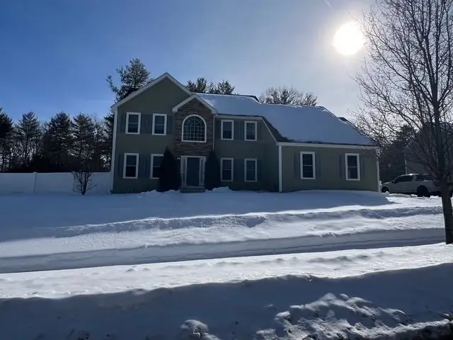 240 Roosevelt Drive, Northbridge, MA 01534 - #2