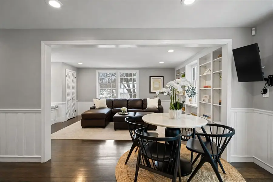 71 Westgate Road, Wellesley, MA 02481 - #3