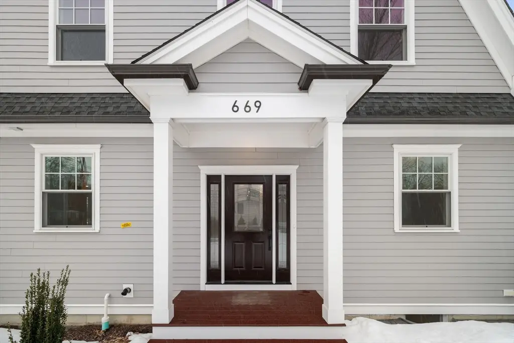 669 Boylston St #669, Newton, MA 02459 - #1