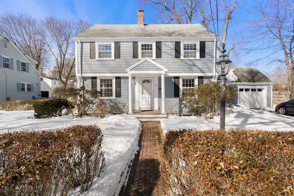60 Lindbergh Ave, Newton, MA 02465