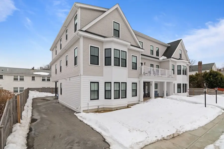 4 Anawan Ave #7, Boston, MA 02132 - #2