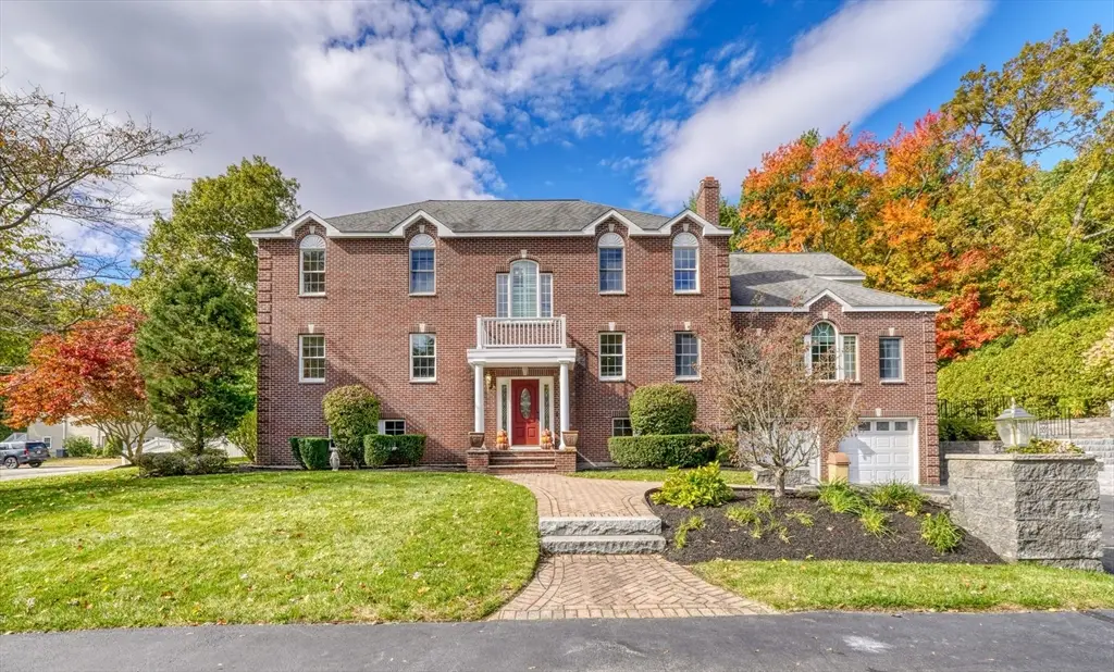 17 Marshall St, North Reading, MA 01864 - #1