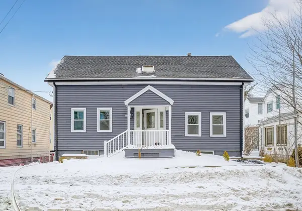 131 Adams St, Lynn, MA 01902