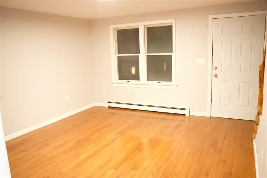 9 Wrentham St, Boston, MA 02124 - #3