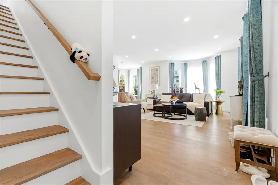 70 Walker St #1, Newton, MA 02460 - #3