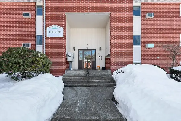 6 Dailey #J, Attleboro, MA 02703