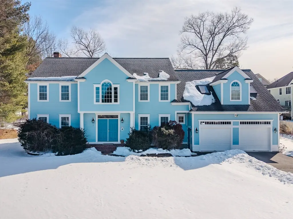 27 Summerfield Rd, Amherst, MA 01002 - #1