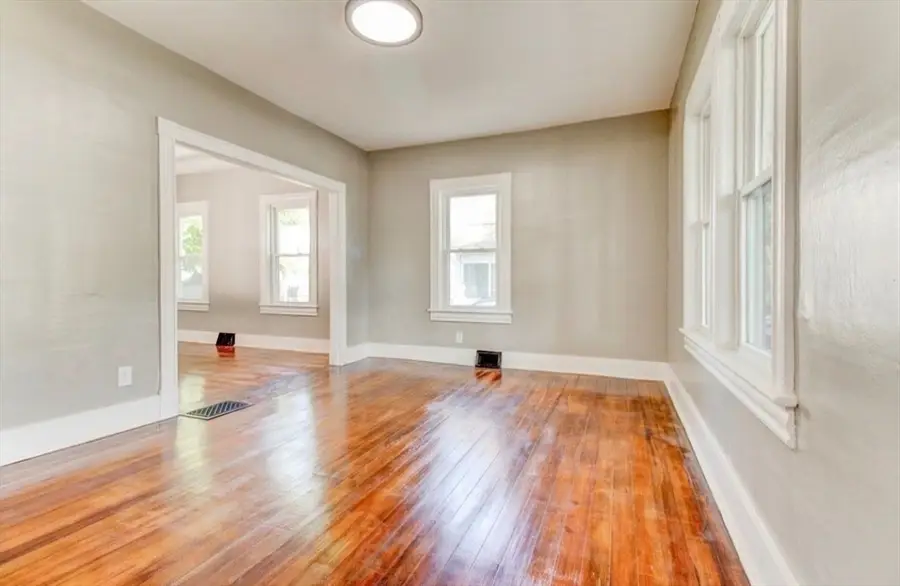 63 Oak St, Ludlow, MA 01056 - #3