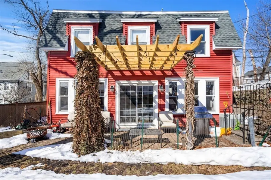 15 Lexington Ter, Waltham, MA 02452 - #2