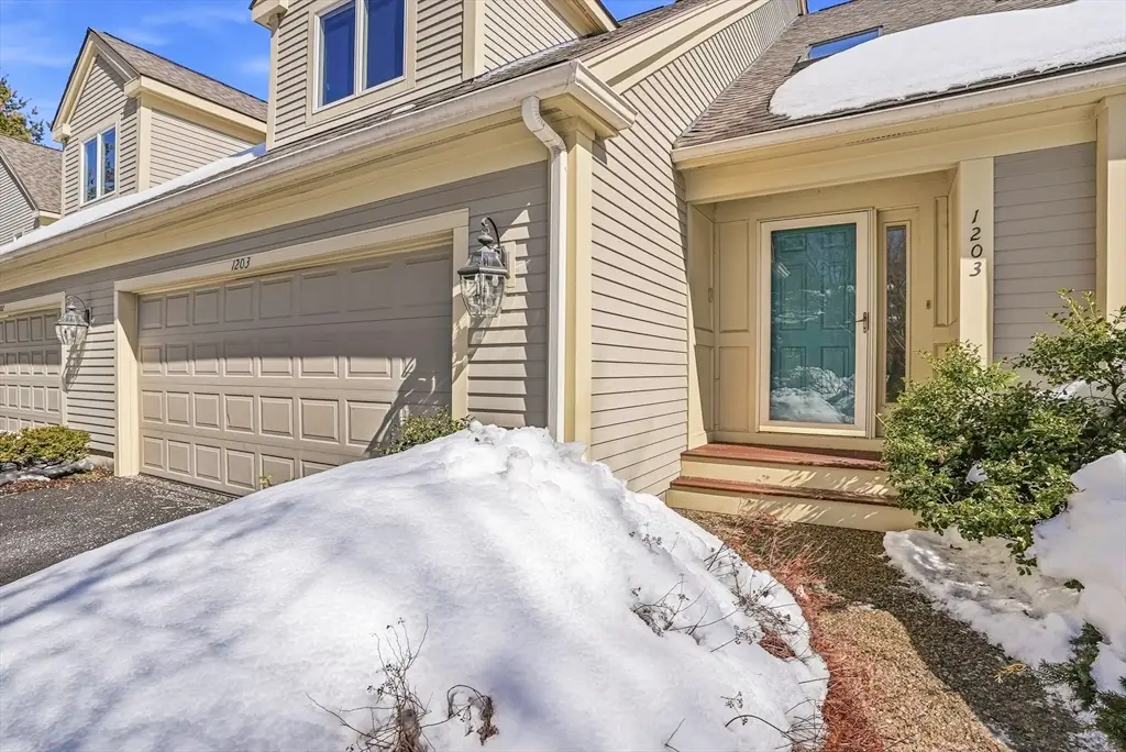 1203 Magnolia Drive #1203, Wayland, MA 01778 - #1