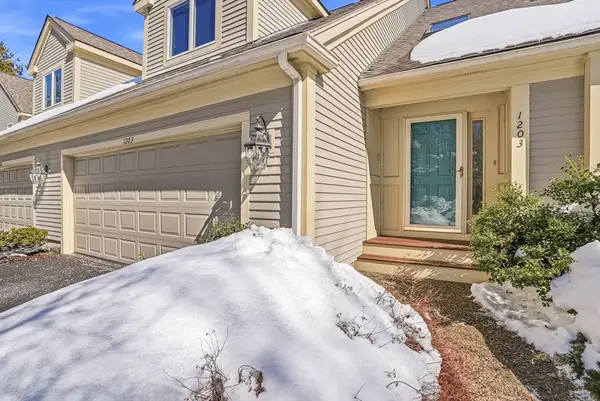 1203 Magnolia Drive #1203, Wayland, MA 01778