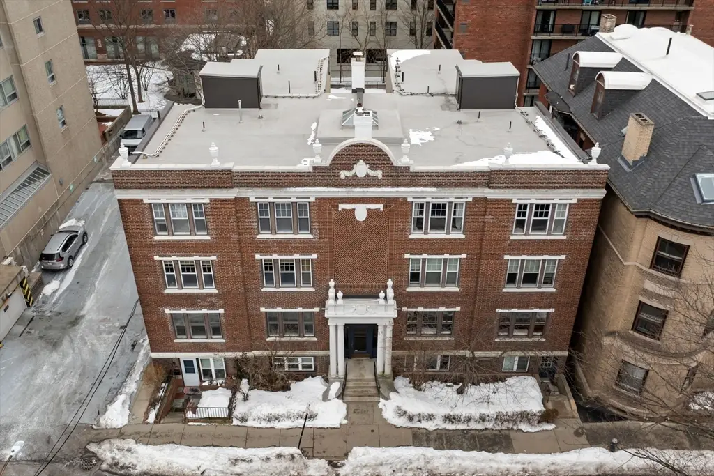 125 Park St #2, Brookline, MA 02446 - #1