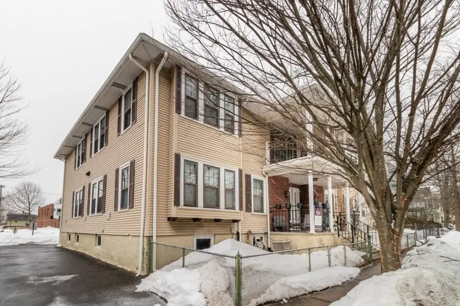 10 Washington Ave #3, Waltham, MA 02453 - #2