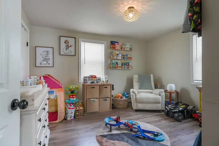 87 Adams St, New Bedford, MA 02746 - #2