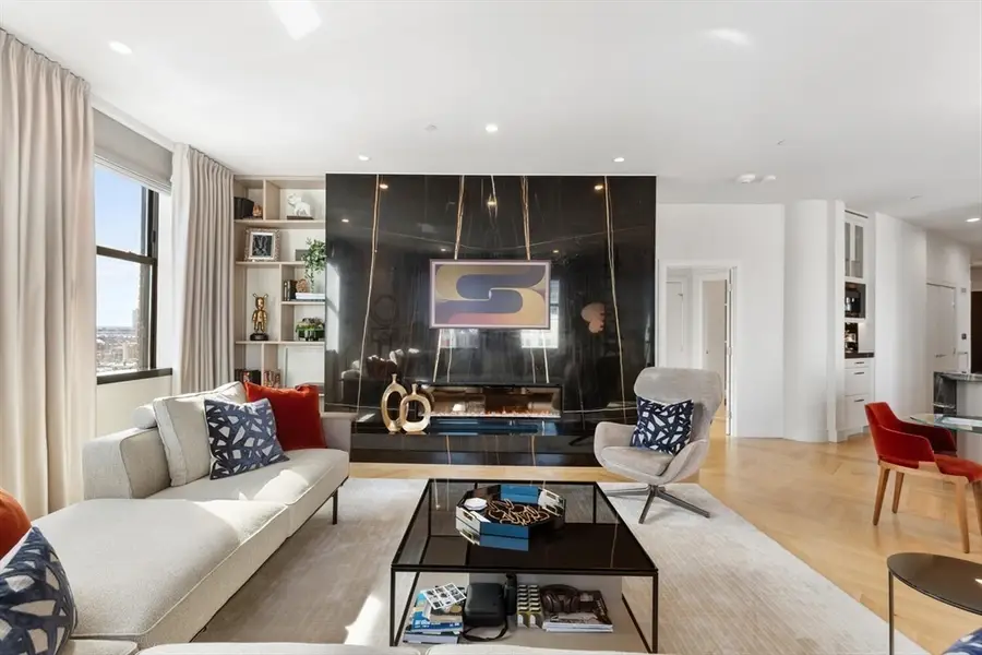 285 Columbus Ave #PH805, Boston, MA 02116 - #3