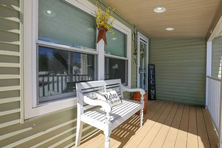 19 Marietta Ave, Shrewsbury, MA 01545 - #3