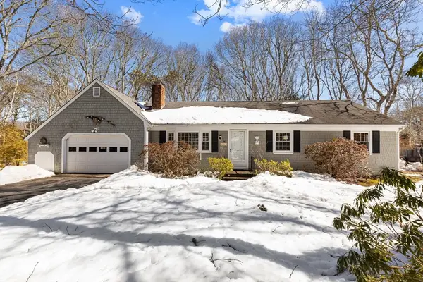 26 S West Dr, Dennis, MA 02638