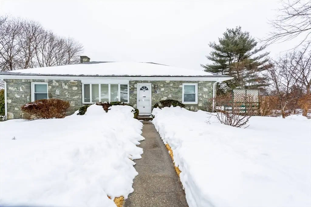 53 Lindsey Ln, Swansea, MA 02777 - #1