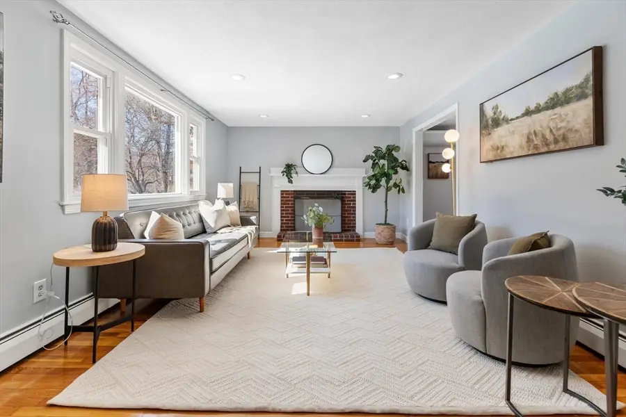 72 Grassland St, Lexington, MA 02420 - #3