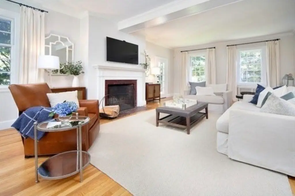 1 Squirrel Hill Lane, Hingham, MA 02043 - #1