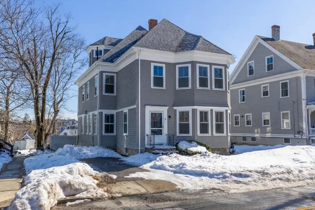 5 Lothrop St, Plymouth, MA 02360 - #1