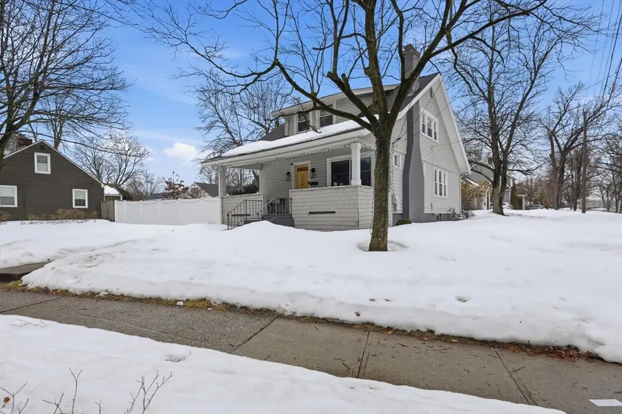 170 Plumtree Rd, Springfield, MA 01118 - #2