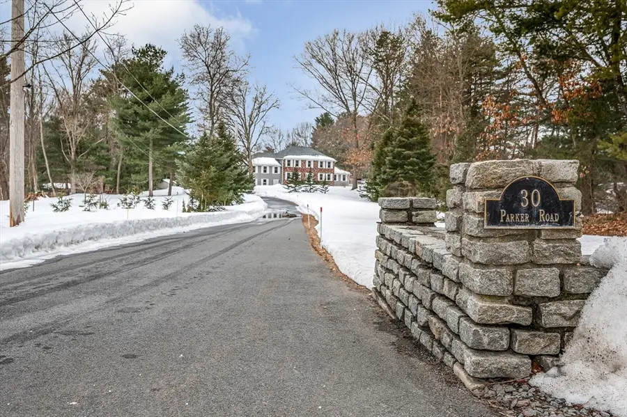 30 Parker Rd, Dracut, MA 01826 - #2