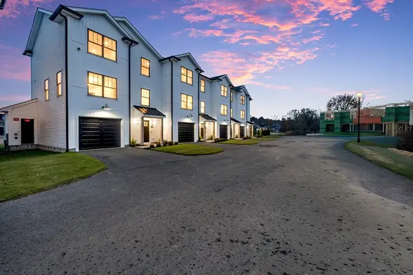 32 Birch Brook Landing #23, Lynn, MA 01905