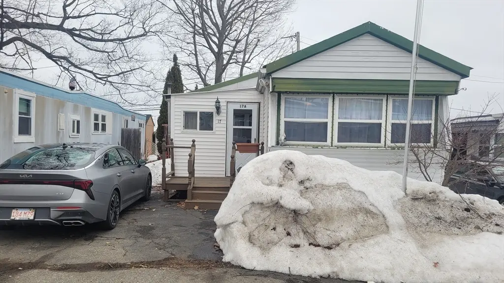 261 Newbury #17A, Peabody, MA 01960 - #1