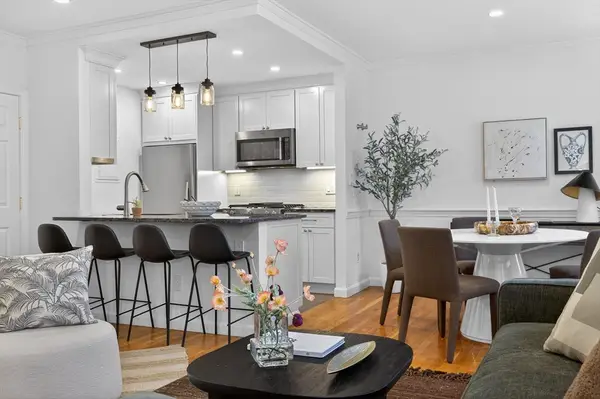 17 Bowdoin St #3AB, Boston, MA 02114