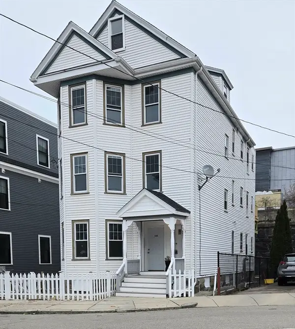 102-104 Robey St, Boston, MA 02125