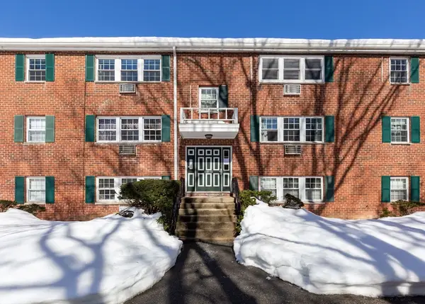 207 Samoset St #A18, Plymouth, MA 02360