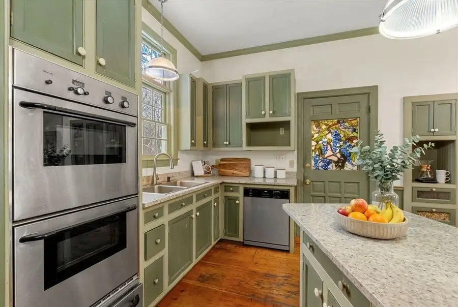 52 Central, Gardner, MA 01440 - #3