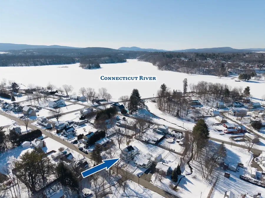 20 Walnut St, Gill, MA 01354 - #2