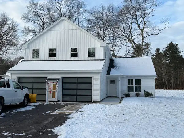 22 Barracks Road #22, Hudson, MA 01749