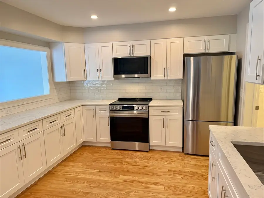 22 Barracks Road #22, Hudson, MA 01749 - #3