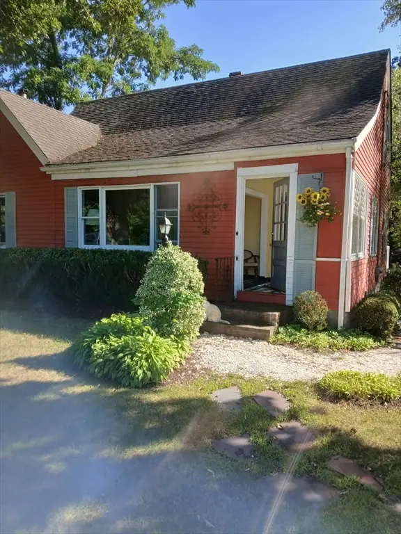 207 Topsfield Rd, Wenham, MA 01984 - #2