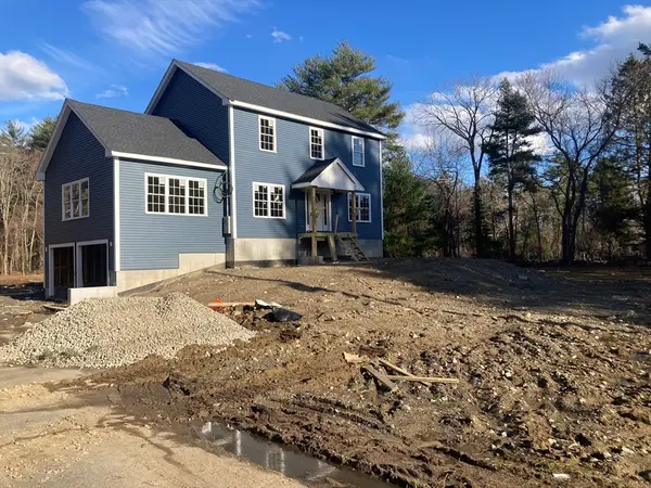 501 West Washington St, Hanson, MA 02341